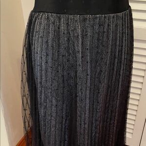 Alfani Black Silver  Lace plisse double layers s Skirt
